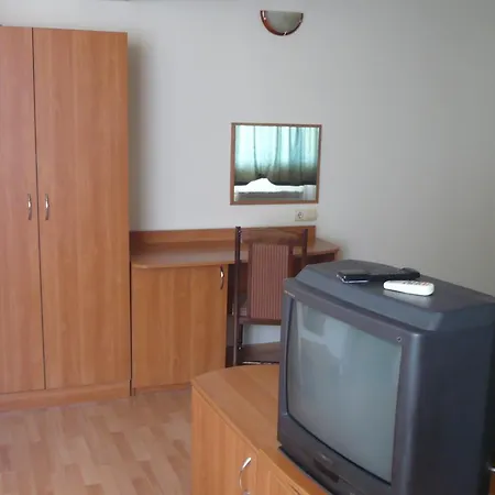 Chezarino Hotel